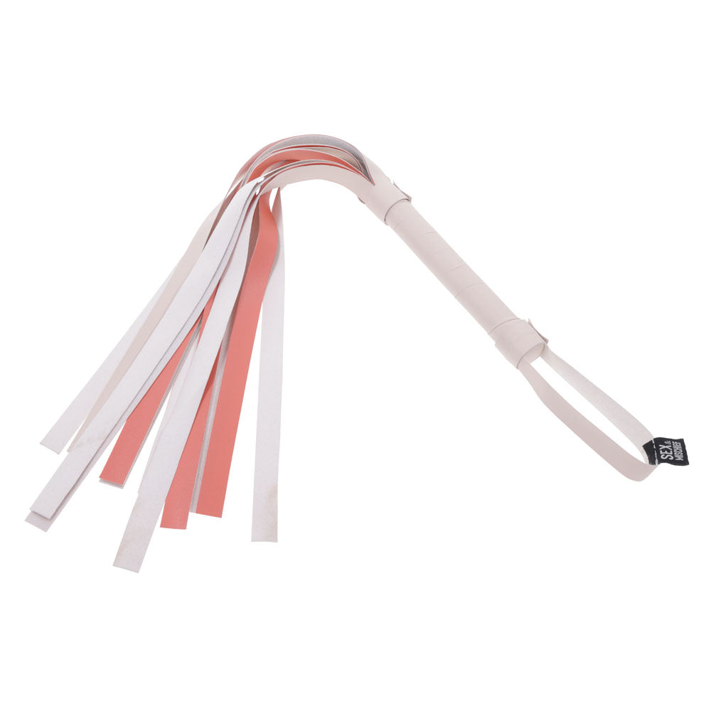 Sex & Mischief Peaches N Crea Me Stripe Flogger Peach 80 Cm Flogger Whip